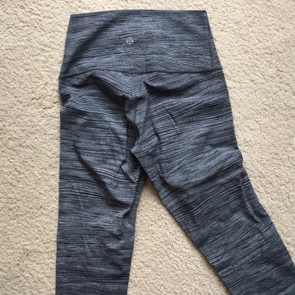 Lulu patterned leggings